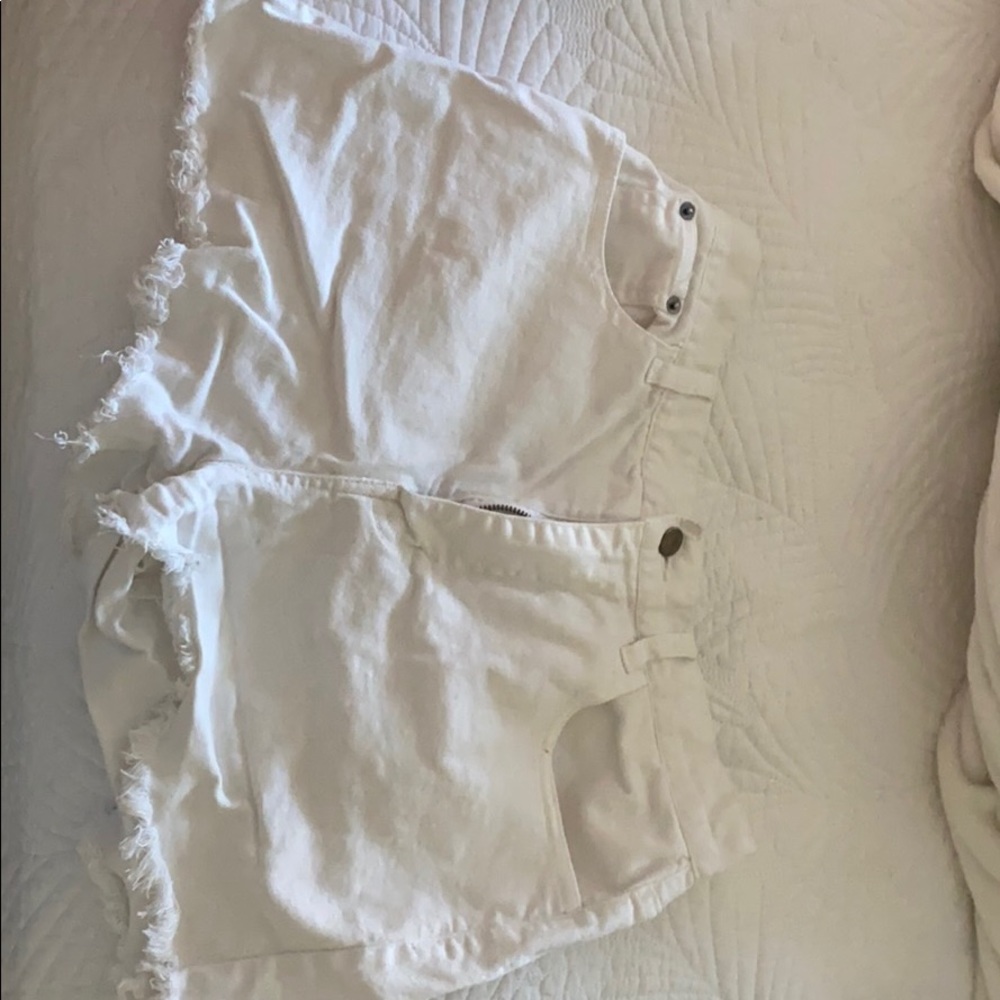 High waisted white shorts